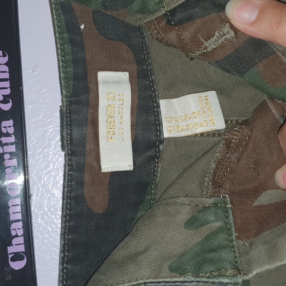 Camo Jean shorts - Picture 4 of 4